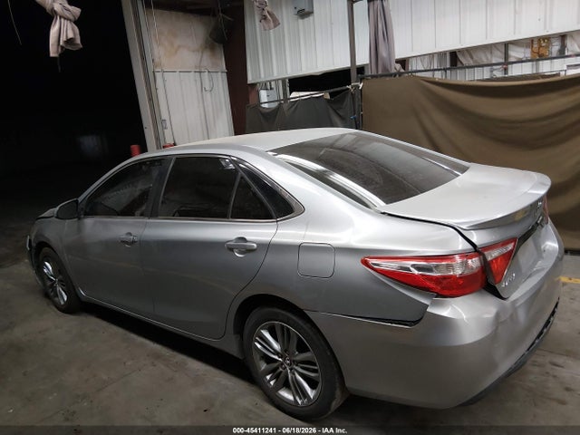 2015 Toyota CAMRY SE 缩略图 14