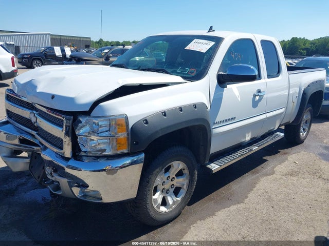 2012 Chevrolet SILVERADO 1500 LT — фото 2