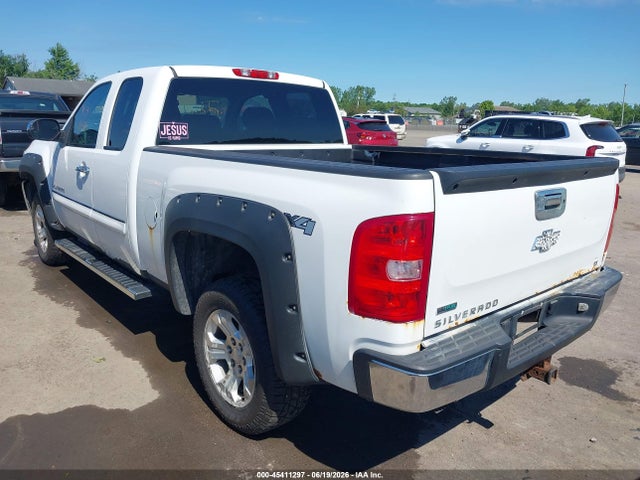 2012 Chevrolet SILVERADO 1500 LT — фото 3