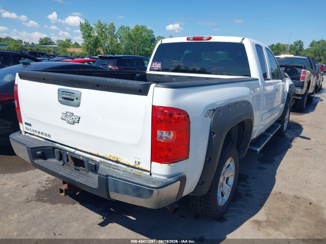 2012 Chevrolet SILVERADO 1500 LT — фото 4