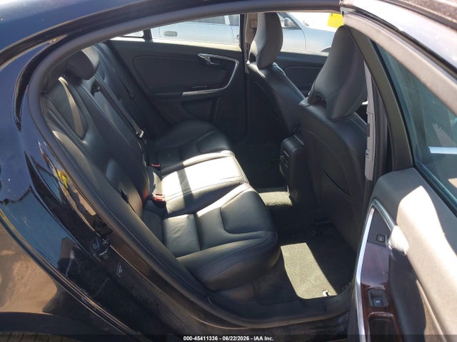 صورة 8 لـ 2013 Volvo S60 T5 PLATINUM