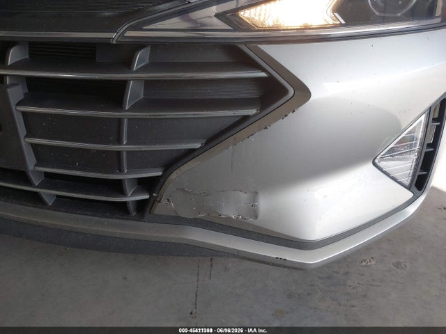 2020 Hyundai ELANTRA SE thumbnail 12