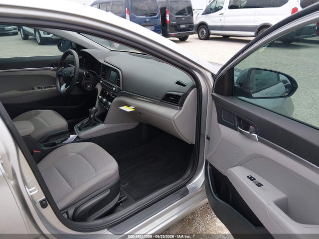 2020 Hyundai ELANTRA SE photo 5