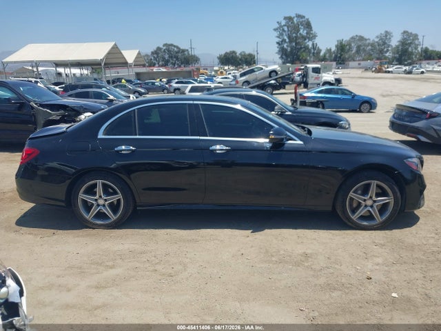 صورة مصغرة 13 لـ 2017 Mercedes-BENZ E 300 4MATIC