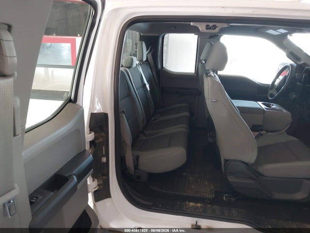 صورة 8 لـ 2017 FORD F-150 XL