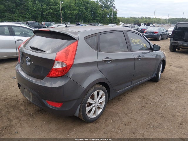 صورة 4 لـ 2012 Hyundai ACCENT SE