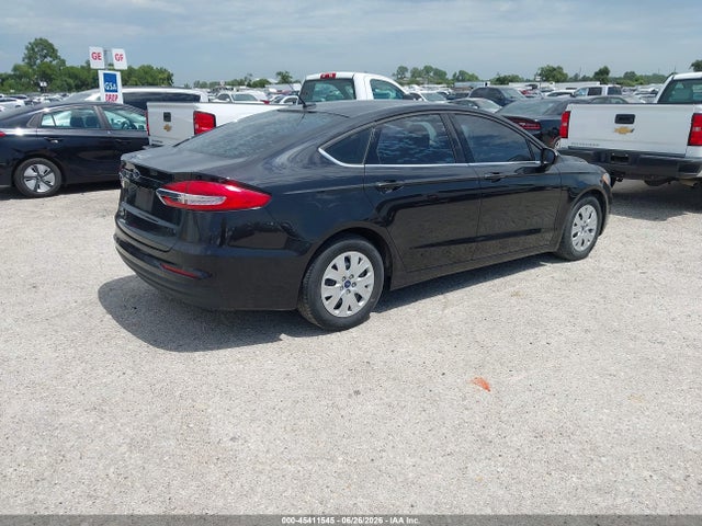2019 FORD FUSION S — фото 4
