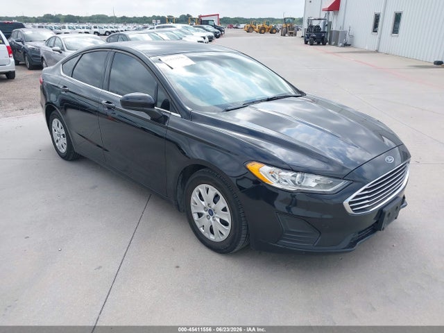 2019 FORD FUSION S — фото 1