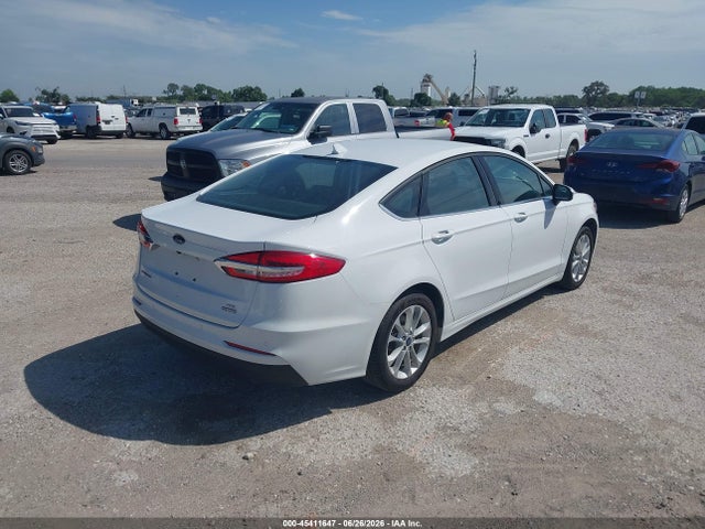 صورة 4 لـ 2020 FORD FUSION HYBRID SE
