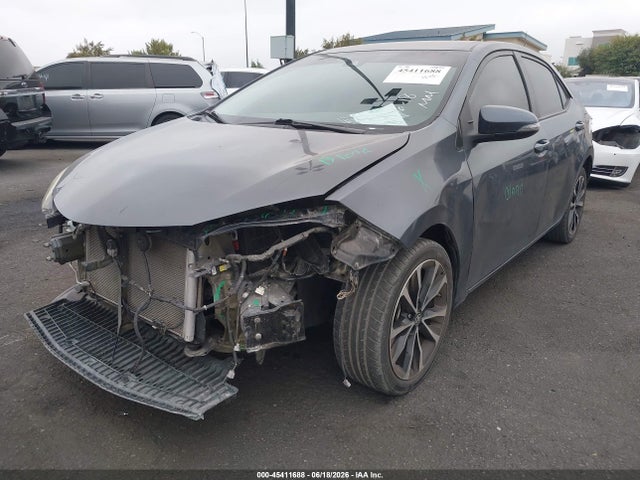2017 Toyota COROLLA SE 照片 2