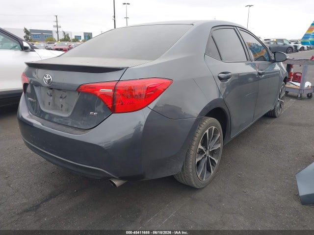 2017 Toyota COROLLA SE 照片 4