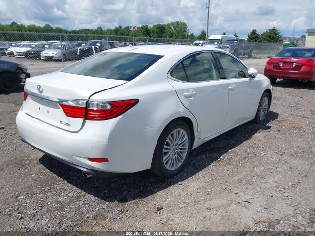 2014 Lexus ES 350 — фото 4