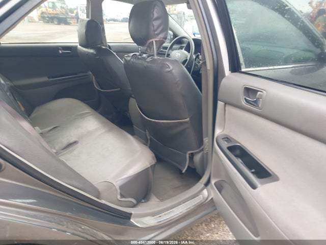 صورة 8 لـ 2005 Toyota CAMRY LE