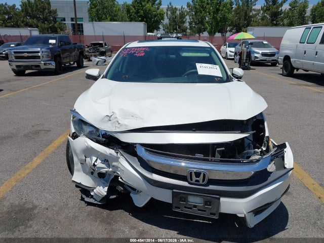 2016 Honda CIVIC EX — миниатюра 13