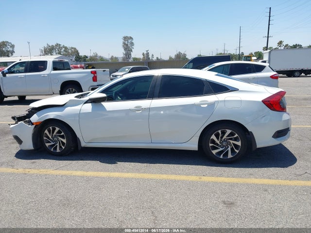 2016 Honda CIVIC EX — миниатюра 15