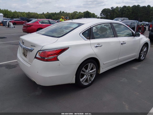 2015 Nissan ALTIMA 3.5 SL 照片 4