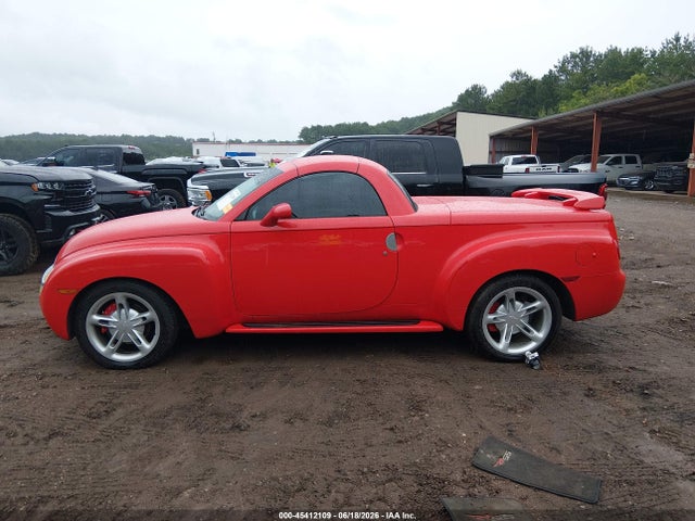 2004 Chevrolet SSR — миниатюра 14