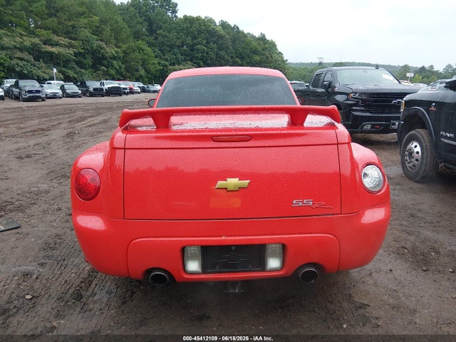 2004 Chevrolet SSR — миниатюра 16