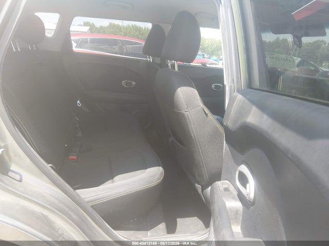 2015 KIA SOUL + 照片 8