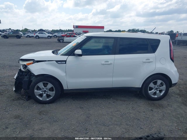 2018 KIA SOUL + thumbnail 15