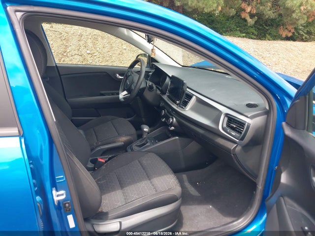 صورة 5 لـ 2023 KIA RIO S