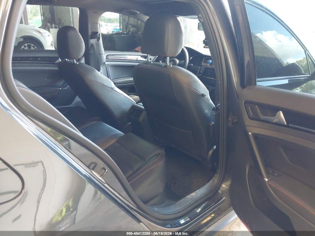 2015 Volkswagen GOLF GTI 2.0T AUTOBAHN 4-DOOR 照片 8