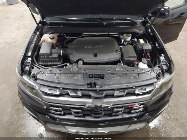 صورة 10 لـ 2022 Chevrolet COLORADO 4WD SHORT BOX Z71