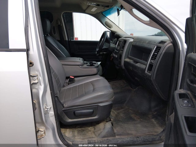 2018 RAM 1500 TRADESMAN 4X4 5'7 BOX — фото 5