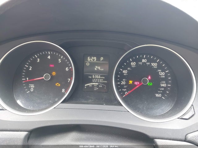 صورة 7 لـ 2016 Volkswagen JETTA 1.4T SE