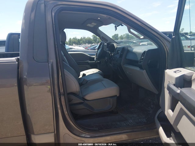 صورة 5 لـ 2017 FORD F-150 XL/XLT