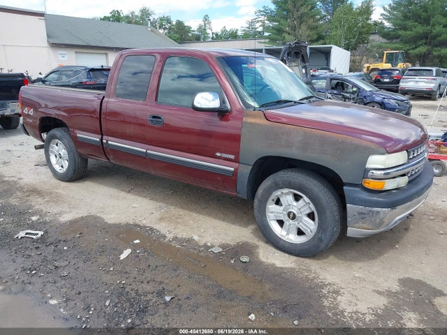 2002 Chevrolet SILVERADO 1500 LS 照片 1