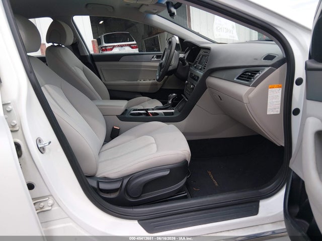 2016 Hyundai SONATA HYBRID SE 照片 5
