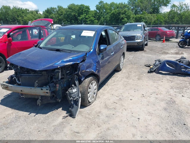 2019 Nissan VERSA 1.6 SV 照片 2