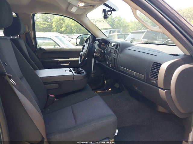 2010 Chevrolet SILVERADO 1500 LT 照片 5