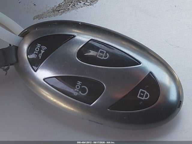 2025 Hyundai SONATA SE — миниатюра 11