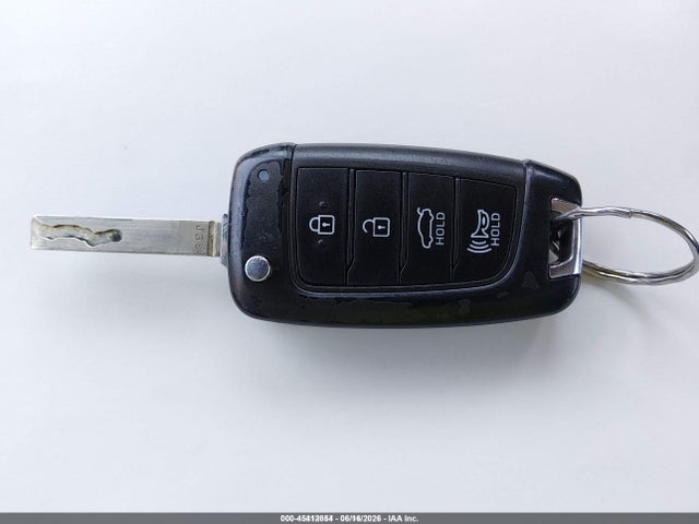 2023 Hyundai ELANTRA SE 缩略图 11