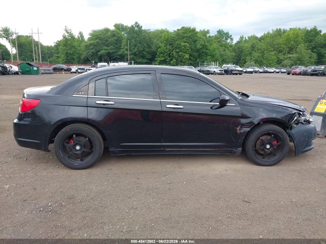 2013 Chrysler 200 LIMITED 缩略图 12