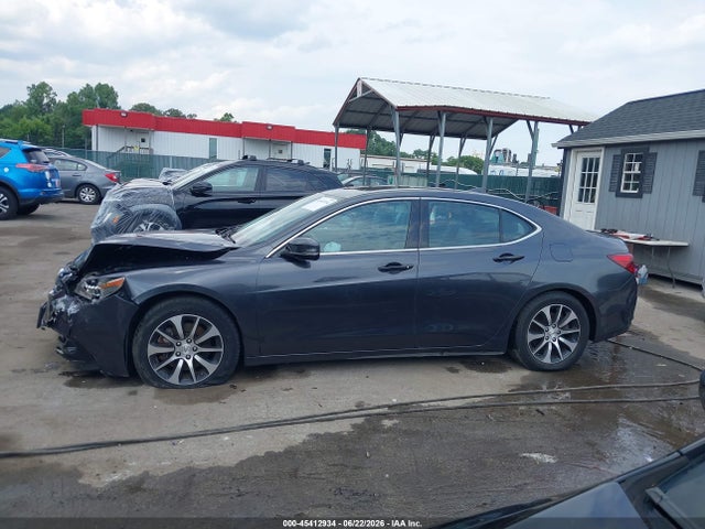 صورة 15 لـ 2016 Acura TLX