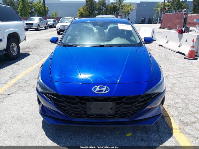 2021 Hyundai ELANTRA SE — миниатюра 12