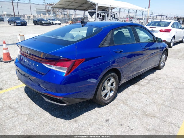 صورة 4 لـ 2021 Hyundai ELANTRA SE