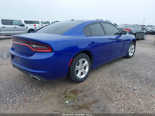 2020 Dodge CHARGER SXT RWD — фото 4