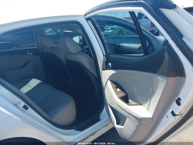 صورة 8 لـ 2013 KIA OPTIMA EX
