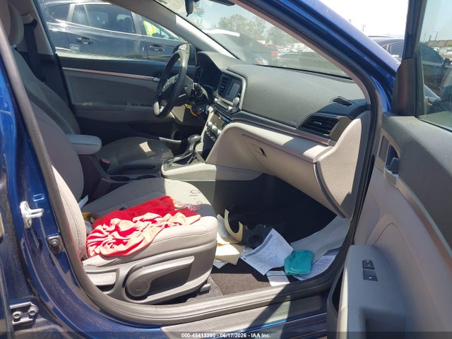 2020 Hyundai ELANTRA SE photo 5