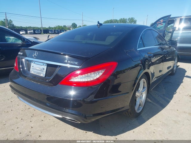2013 Mercedes-BENZ CLS — фото 4
