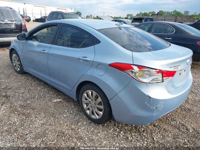 2013 Hyundai ELANTRA GLS — фото 3