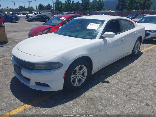 2020 Dodge CHARGER SXT RWD 照片 2