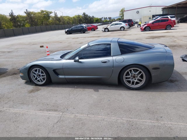 صورة مصغرة 18 لـ 2004 Chevrolet CORVETTE