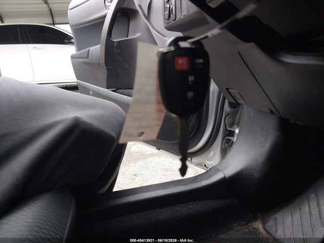 صورة مصغرة 11 لـ 2017 Toyota COROLLA LE