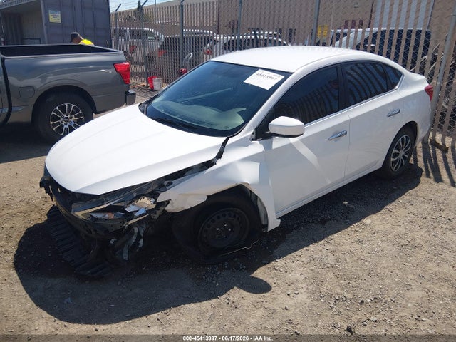 2018 Nissan SENTRA S 照片 2