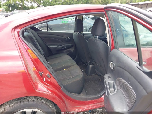 2019 Nissan VERSA 1.6 SV 照片 8